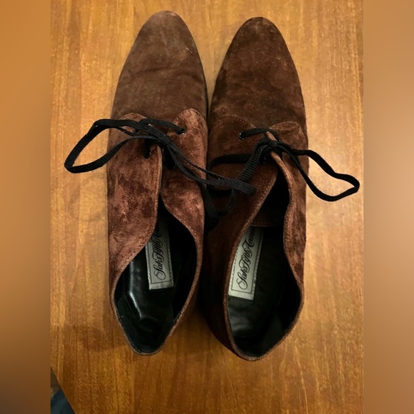 Saks 5th Ave Shoes - Picture 2 of 5